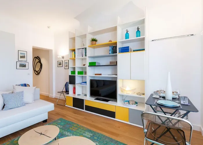 Regina By Interhome 비아히쯔